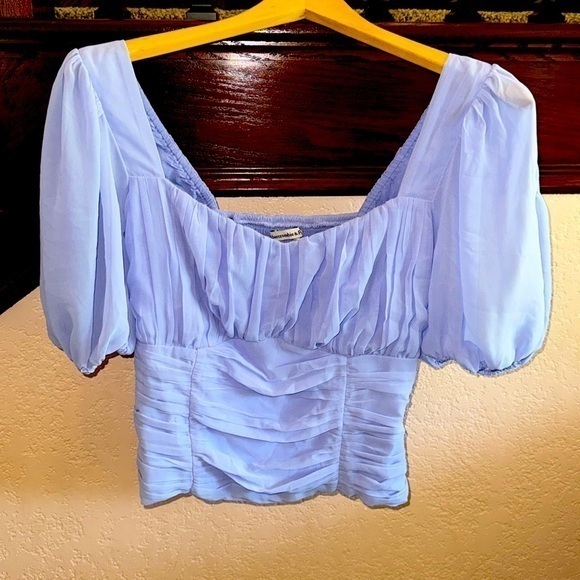 Abercrombie & Fitch Tops - Abercrombie & Fitch Womens Size Large Periwinkle Puff Sleeve Boho Style Blouse